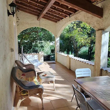 Les Jardins De Valaurie Tatil Evi *