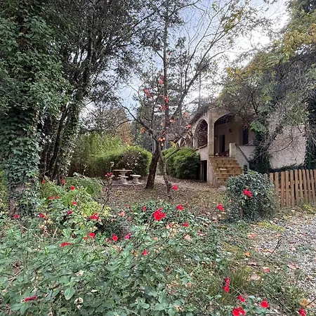 Les Jardins De Valaurie *